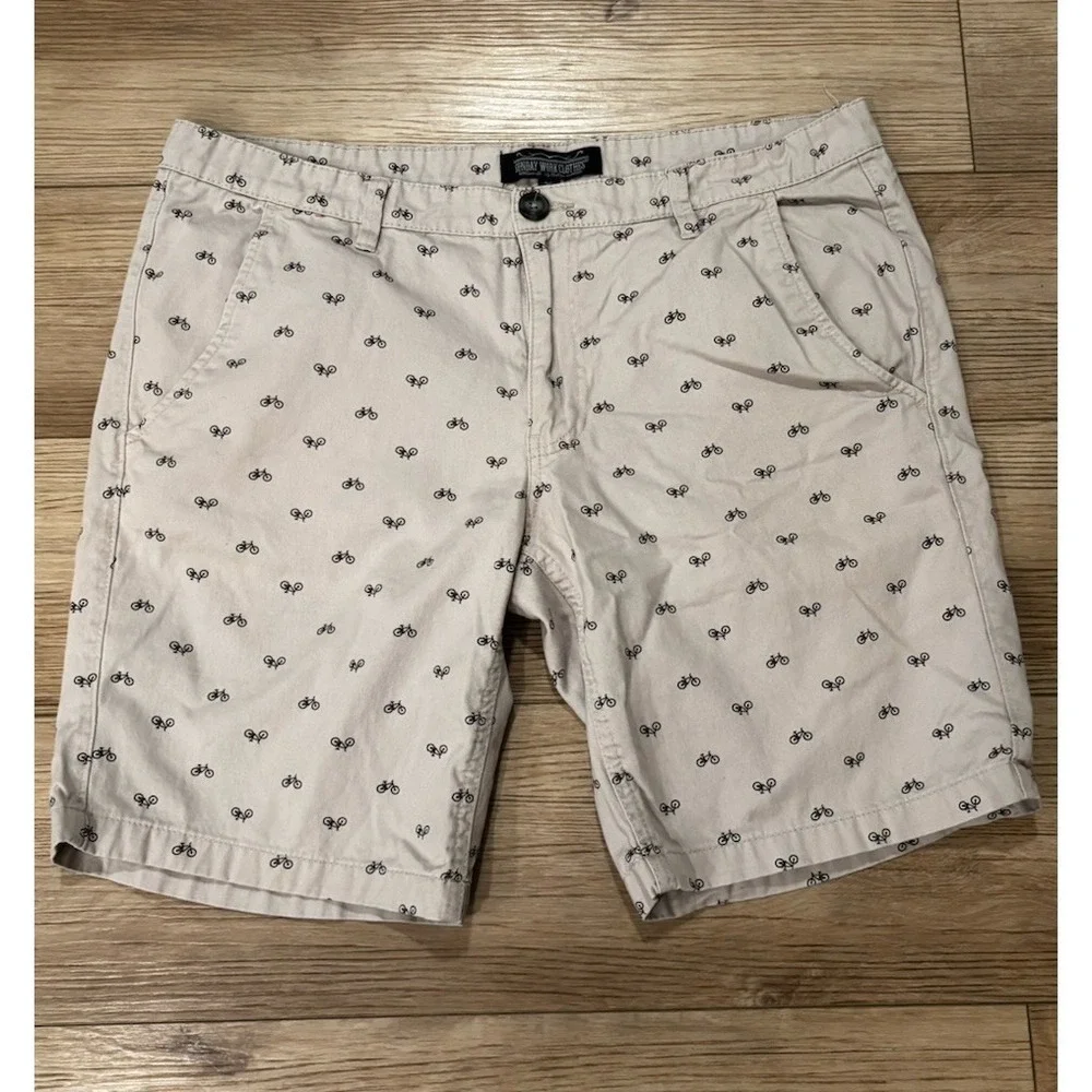 Sunday‎ Work Clothes Shorts Mens 36 Lot Of 2 Chino Preppy Vacation Cruise Wear
